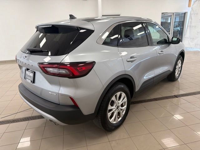Certified 2024 Ford Escape Active AWD/4WD image 6