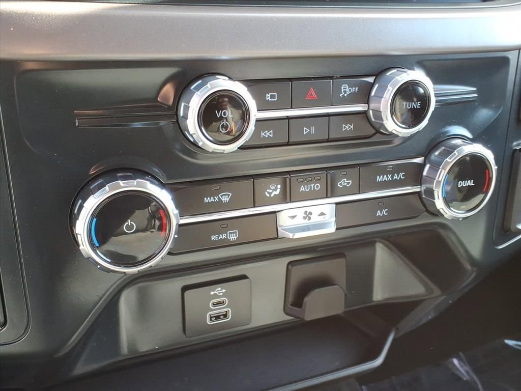 Certified 2025 Ford F150 XLT w/ Equipment Group 301A Standard image 19