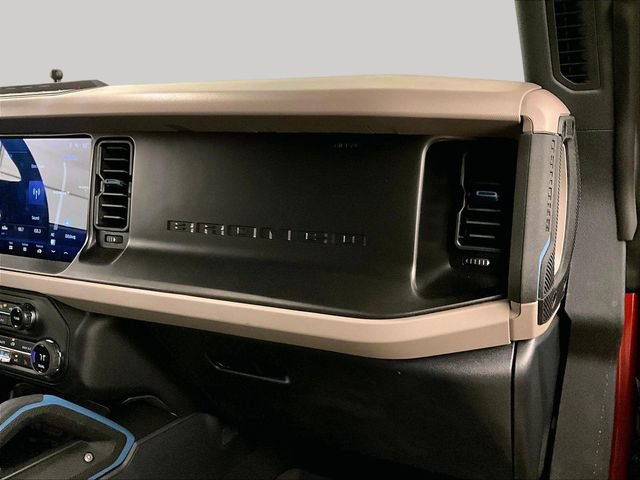 Certified 2023 Ford Bronco Wildtrak AWD/4WD image 15