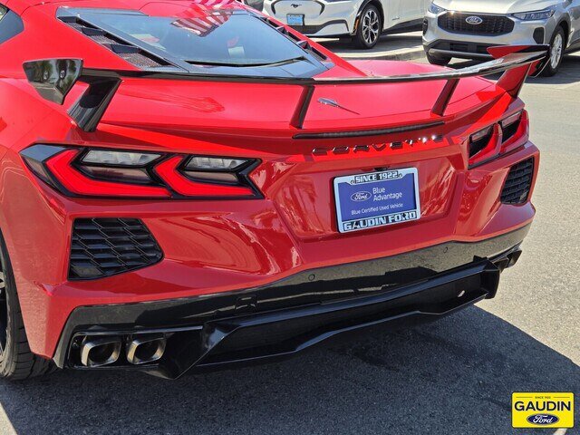 Used 2022 Chevrolet Corvette Stingray Coupe w/ 1LT RWD image 6