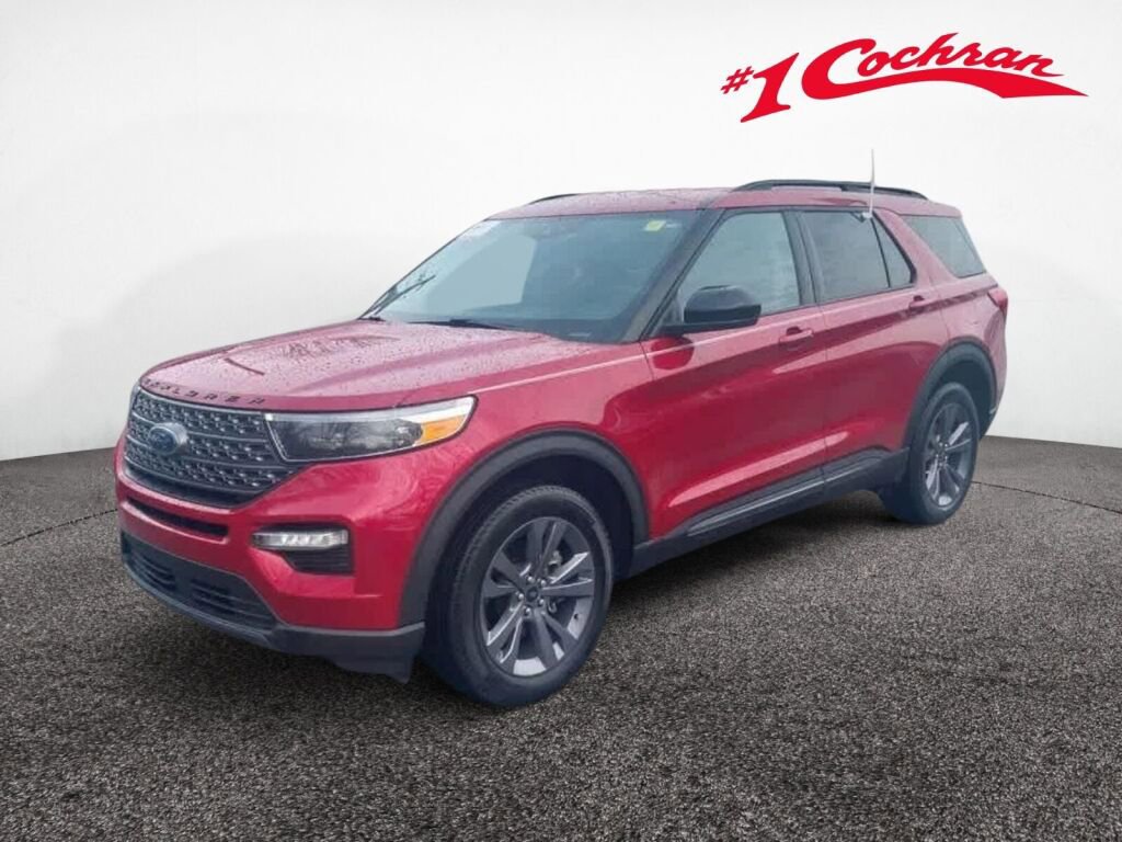 Certified 2023 Ford Explorer XLT w/ Equipment Group 202A AWD/4WD image 31