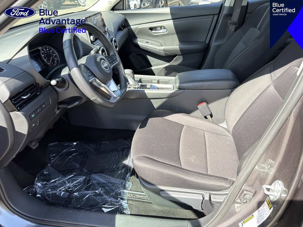 Used 2025 Nissan Sentra SV w/ All-Weather Package FWD image 18