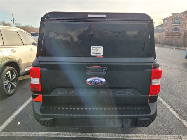 Certified 2022 Ford Maverick XL image 4