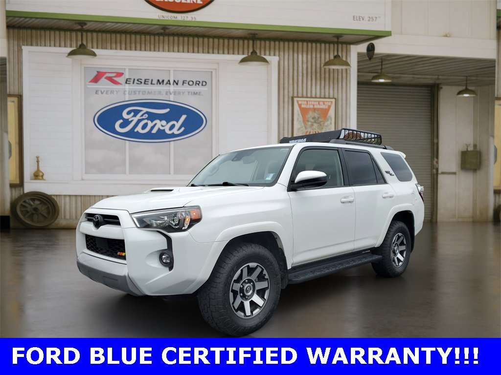Used 2021 Toyota 4Runner TRD Off-Road image 2