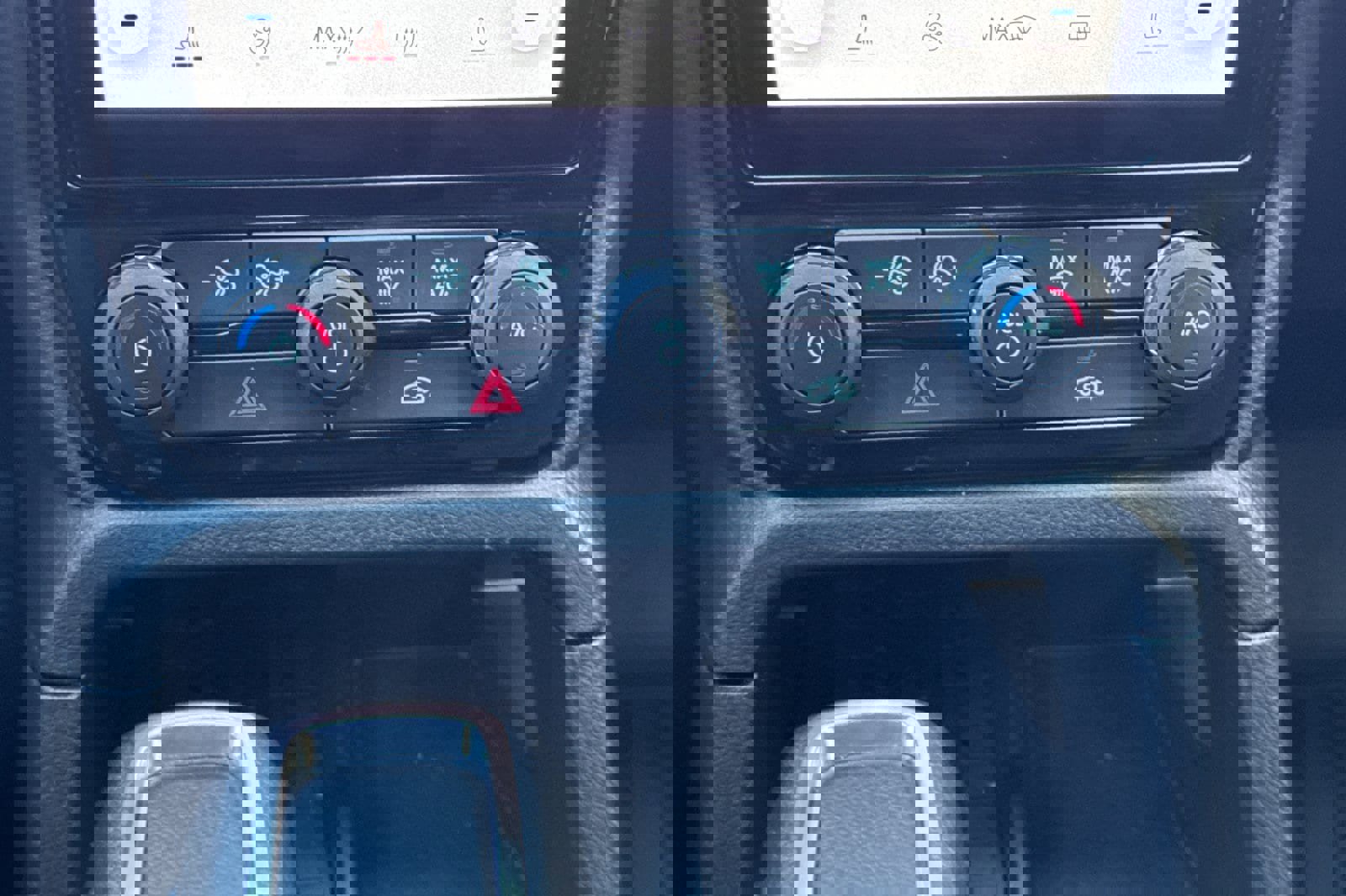 Certified 2024 Ford Ranger XLT w/ Equipment Group 301A High image 21