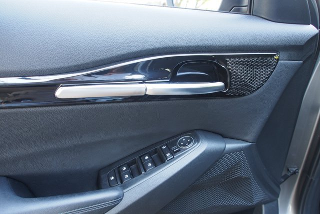 Used 2023 Kia Seltos S FWD image 19