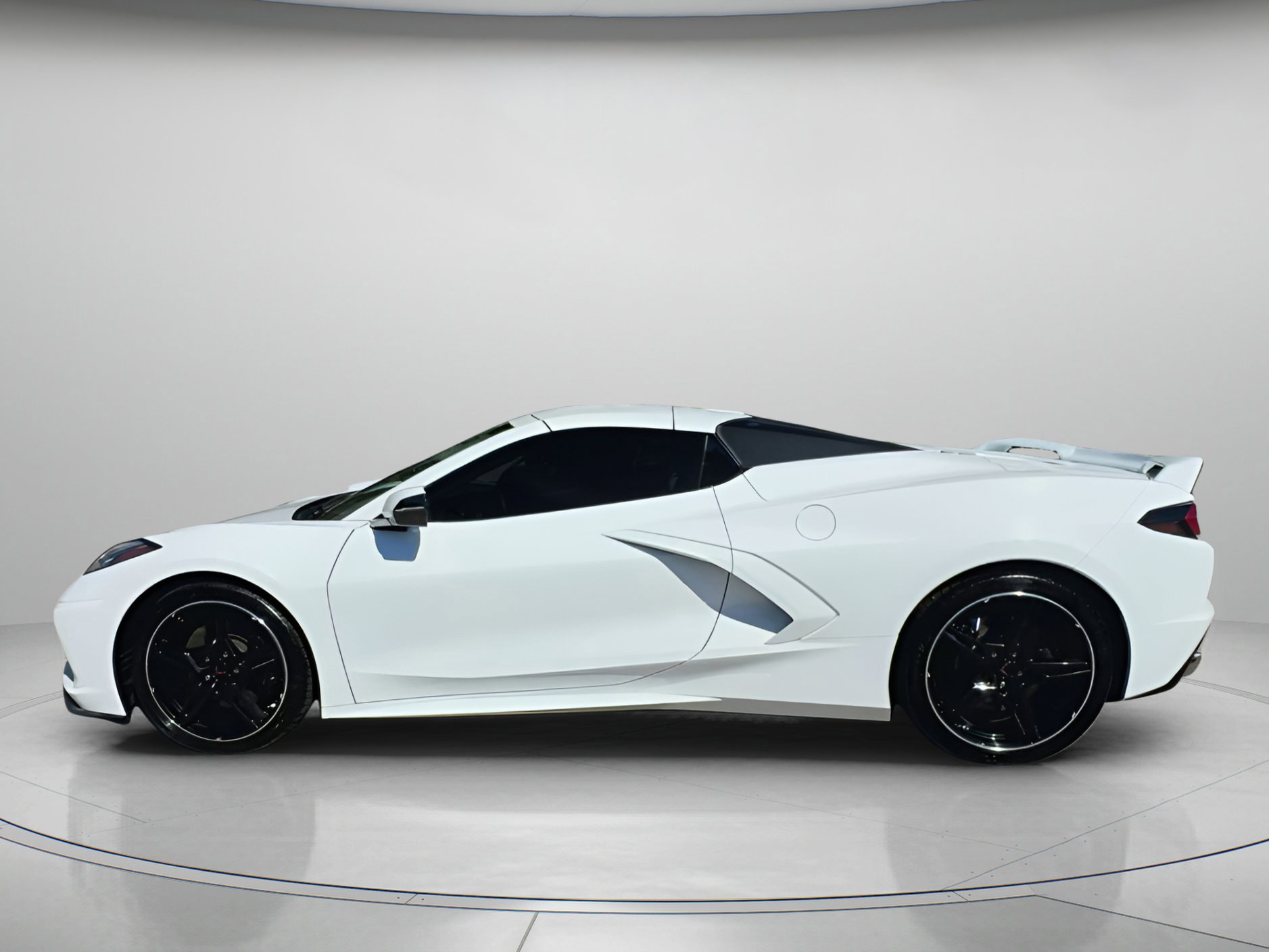 Used 2022 Chevrolet Corvette 3LT w/ Z51 Performance Package image 9