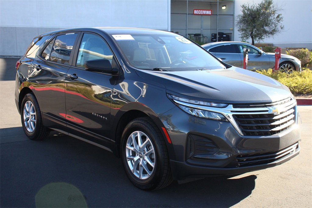 Used 2022 Chevrolet Equinox LS image 11