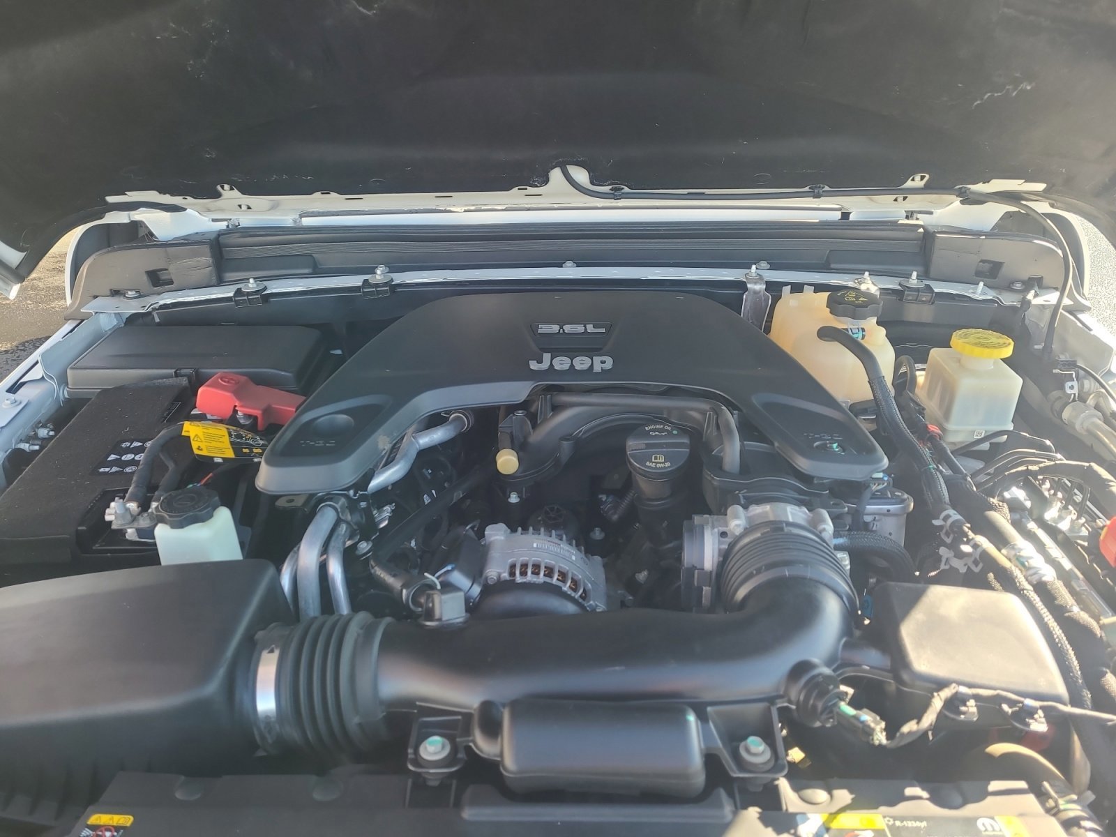 Used 2021 Jeep Gladiator Mojave w/ LED Lighting Group image 21