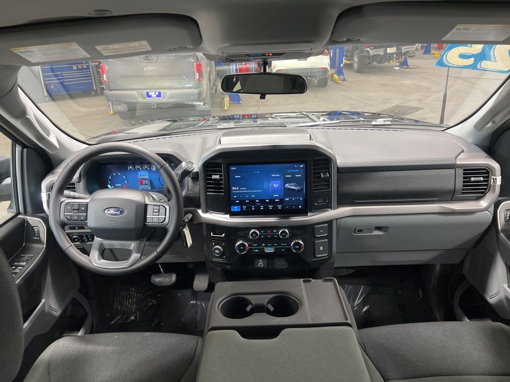 Certified 2025 Ford F150 XLT w/ Equipment Group 301A Standard image 15