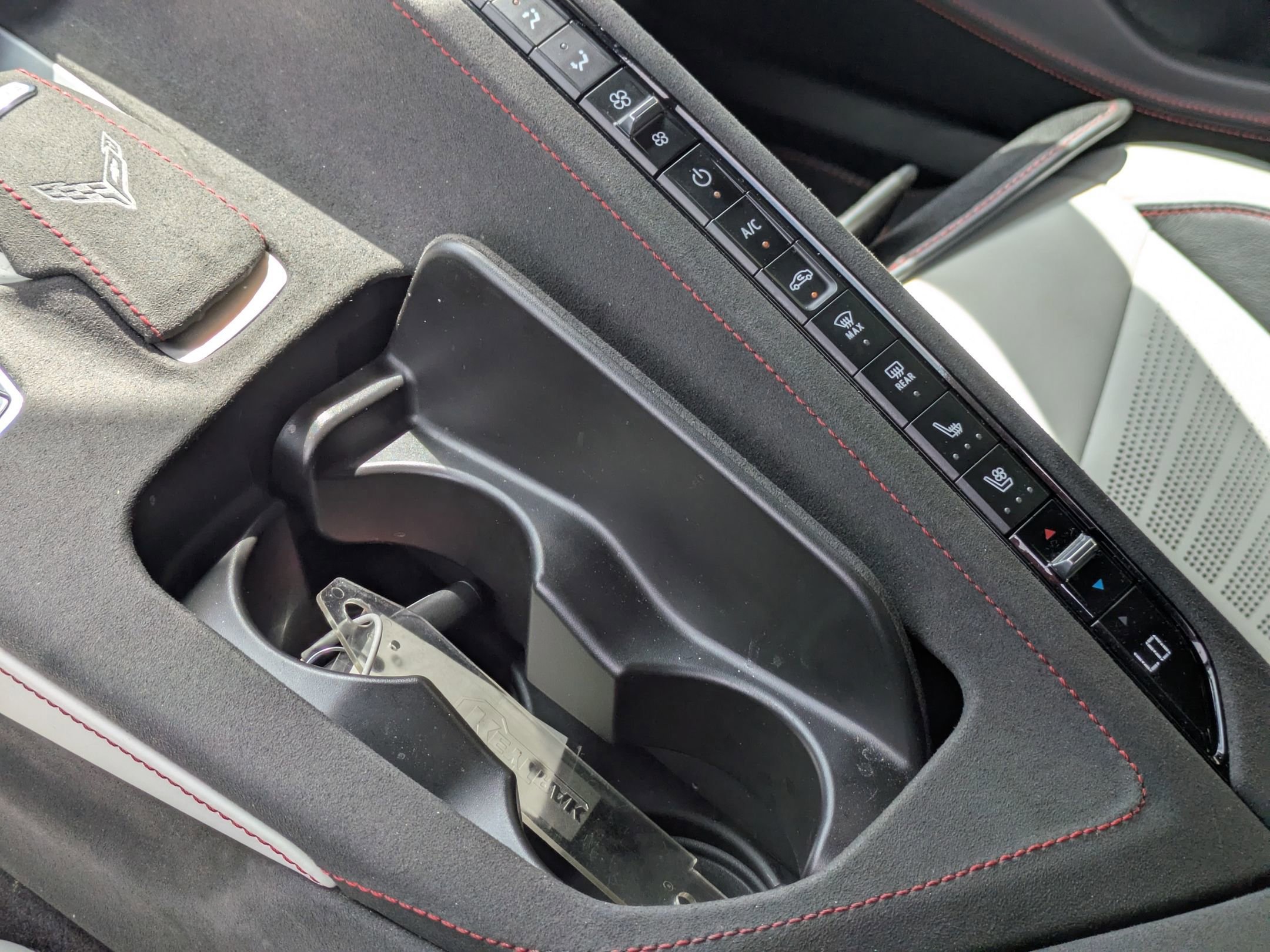 Used 2023 Chevrolet Corvette Stingray Premium Cpe image 24