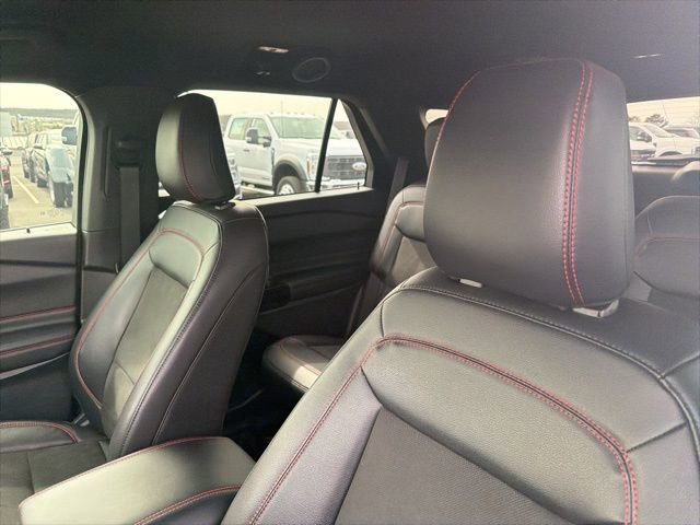 Certified 2023 Ford Explorer ST-Line image 12