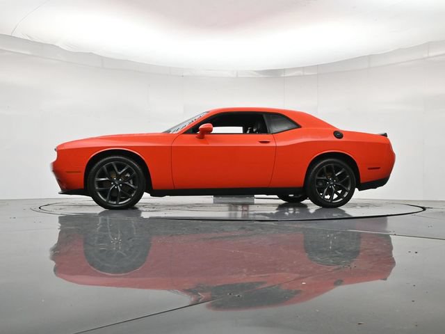 Used 2021 Dodge Challenger SXT w/ Plus Package RWD image 39