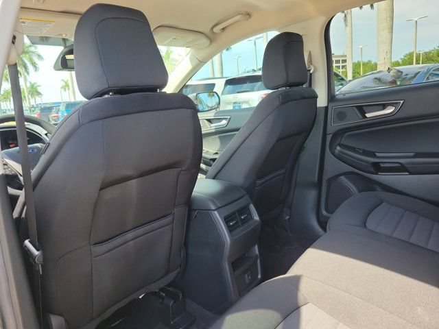Certified 2020 Ford Edge SE FWD image 15