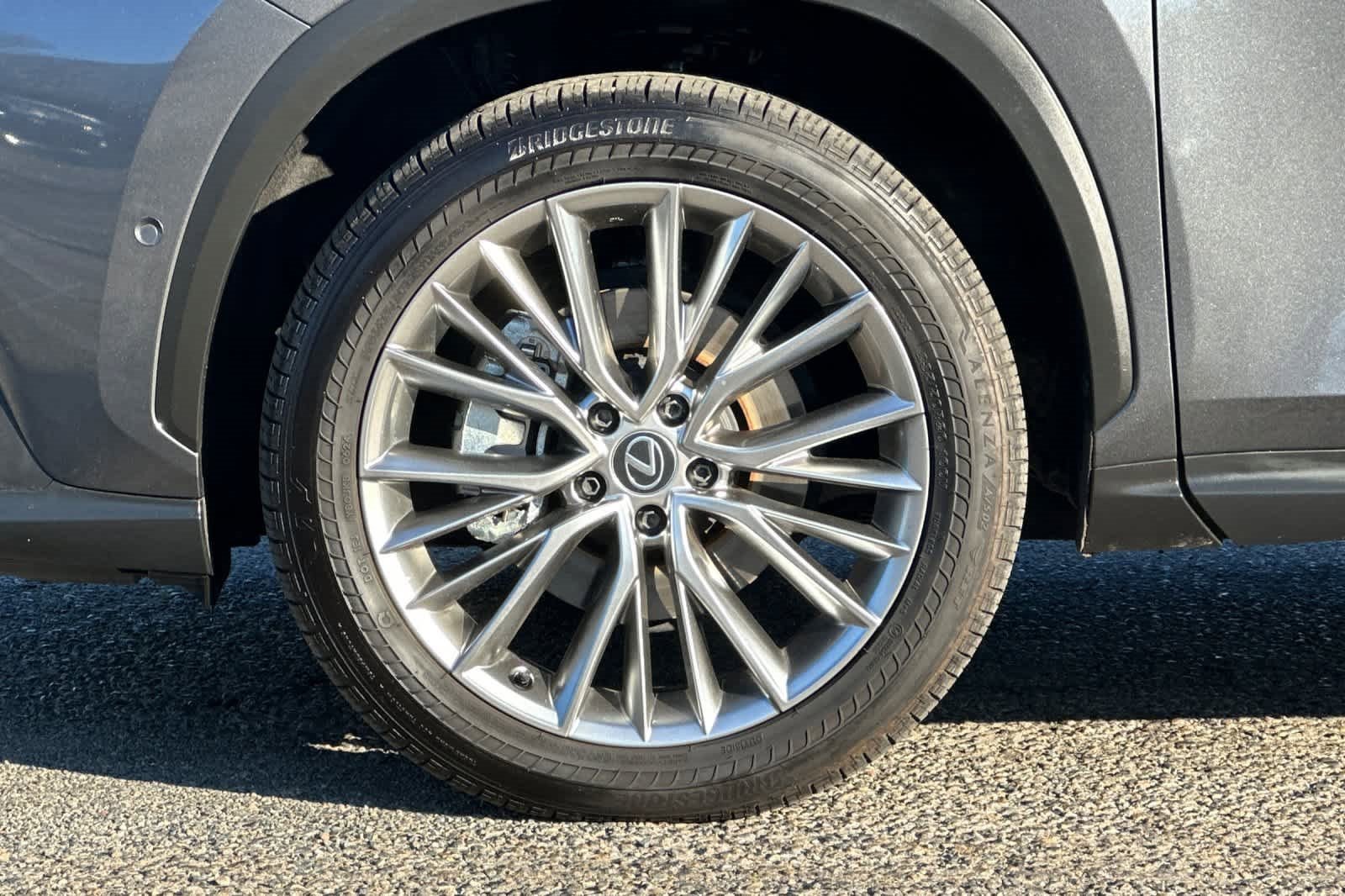 Used 2025 Lexus NX 300h AWD w/ Luxury Package image 27