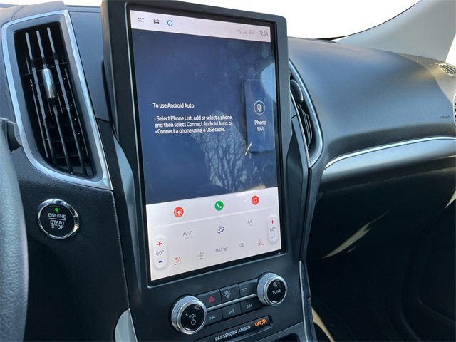 Certified 2024 Ford Edge Titanium image 21