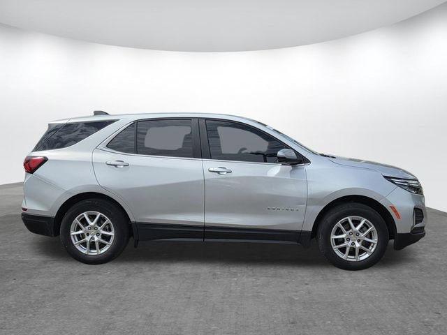 Used 2022 Chevrolet Equinox LT image 3