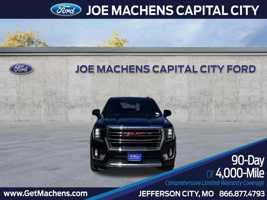 Used 2024 GMC Yukon SLT w/ SLT Luxury Package image 8