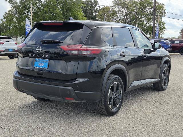 Used 2025 Nissan Rogue SV FWD image 6