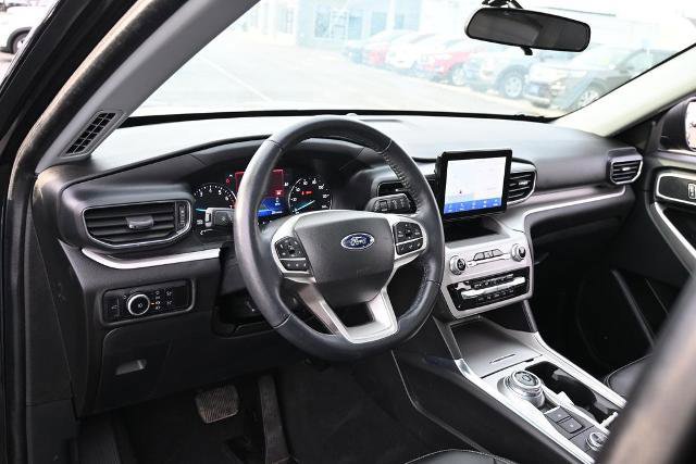 Certified 2023 Ford Explorer XLT w/ Equipment Group 202A image 19