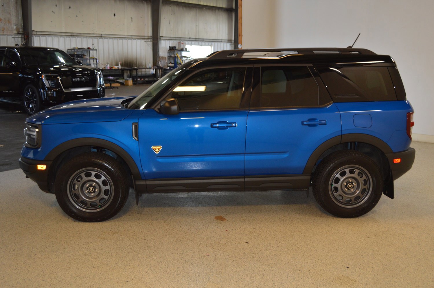 Certified 2022 Ford Bronco Sport Badlands w/ Premium Package image 2