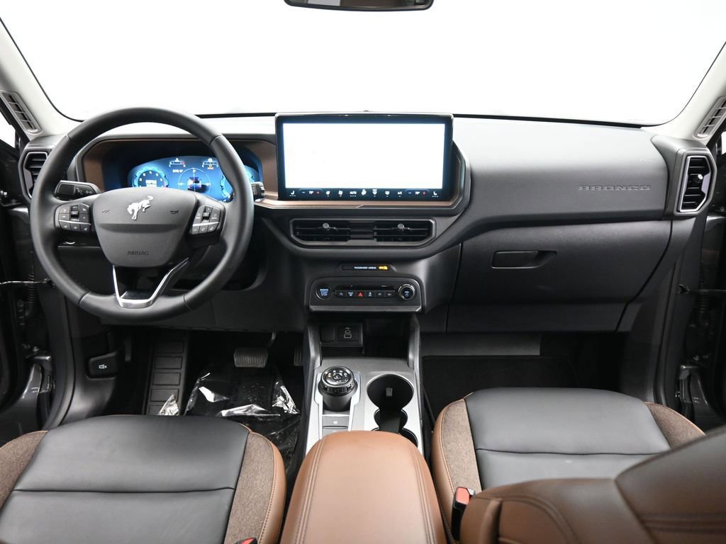 Certified 2025 Ford Bronco Sport Outer Banks w/ Outer Banks Tech Package+ image 49