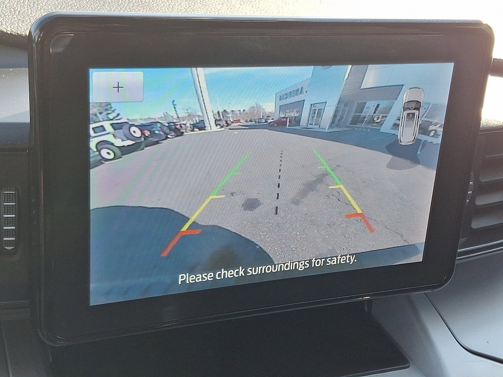 Certified 2024 Ford Explorer XLT image 24