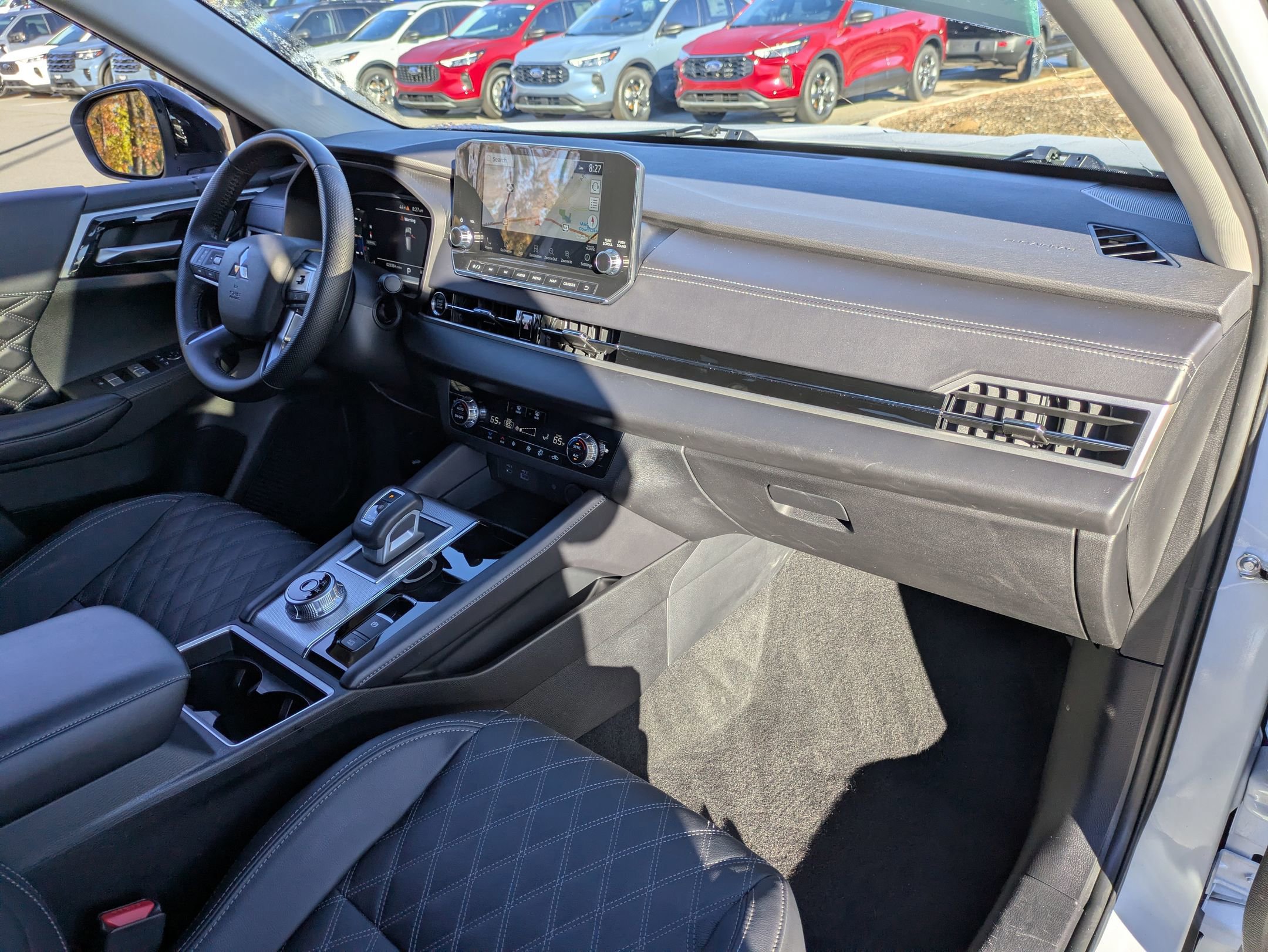 Used 2024 Mitsubishi Outlander SEL Black Edition image 39