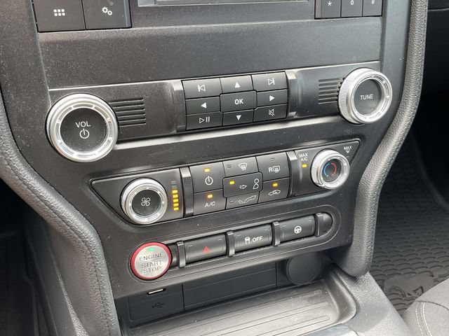 Certified 2022 Ford Mustang GT RWD image 30