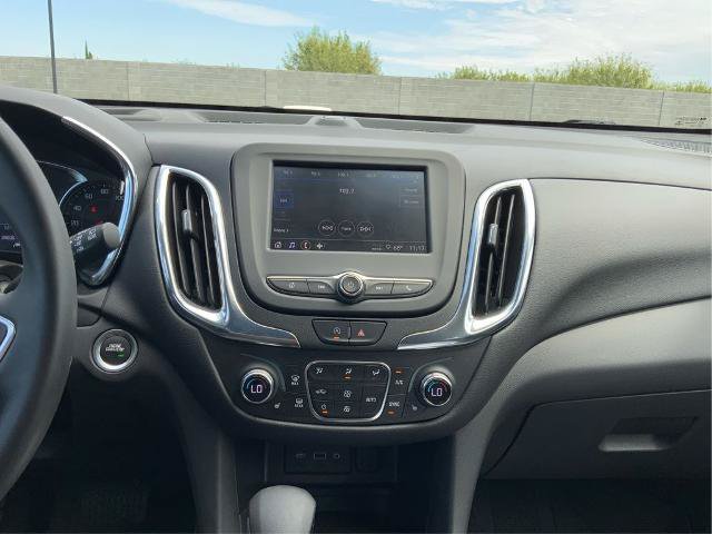 Used 2023 Chevrolet Equinox LT AWD/4WD image 16