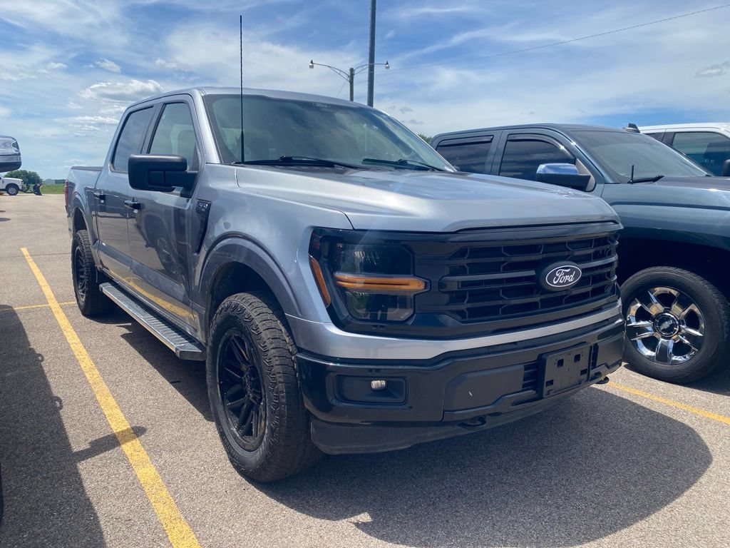 Certified 2025 Ford F150 XLT w/ Equipment Group 301A Standard AWD/4WD image 4