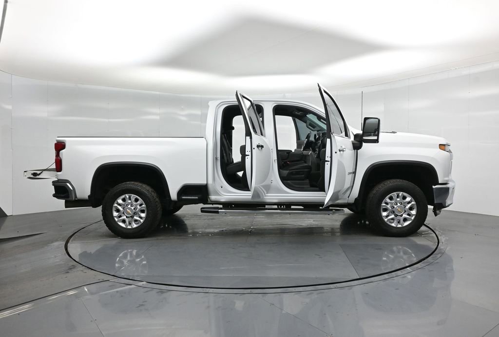 Used 2022 Chevrolet Silverado 2500 LTZ w/ Safety Package image 34