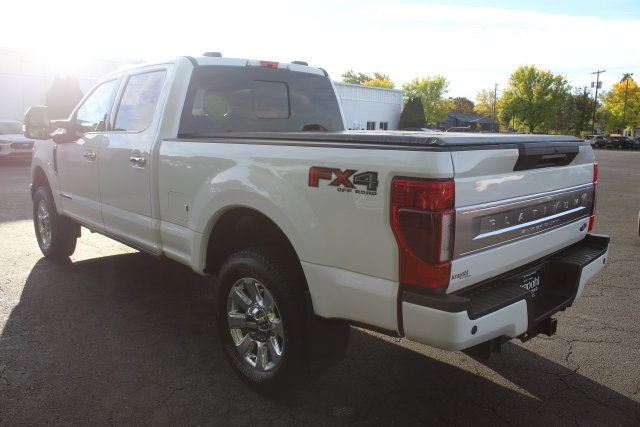 Certified 2021 Ford F250 Platinum w/ FX4 Off-Road Package AWD/4WD image 4
