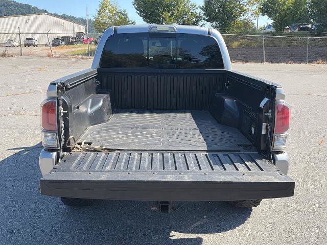 Used 2020 Toyota Tacoma 4x4 Double Cab image 4