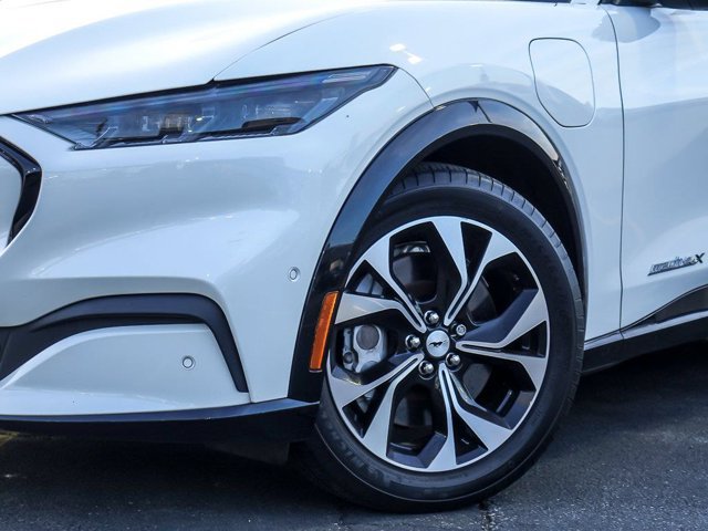 Certified 2023 Ford Mustang Mach-E Premium AWD/4WD image 4