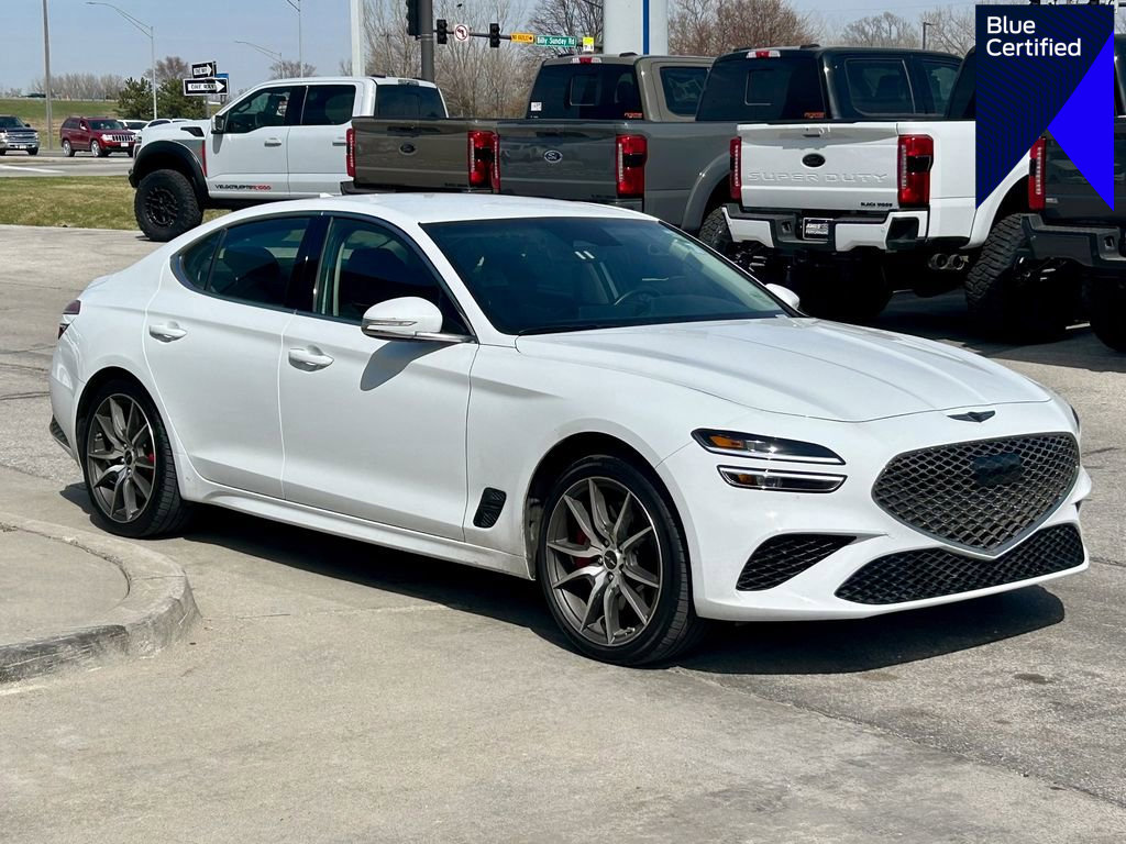 Used 2025 Genesis G70 2.5T image 1