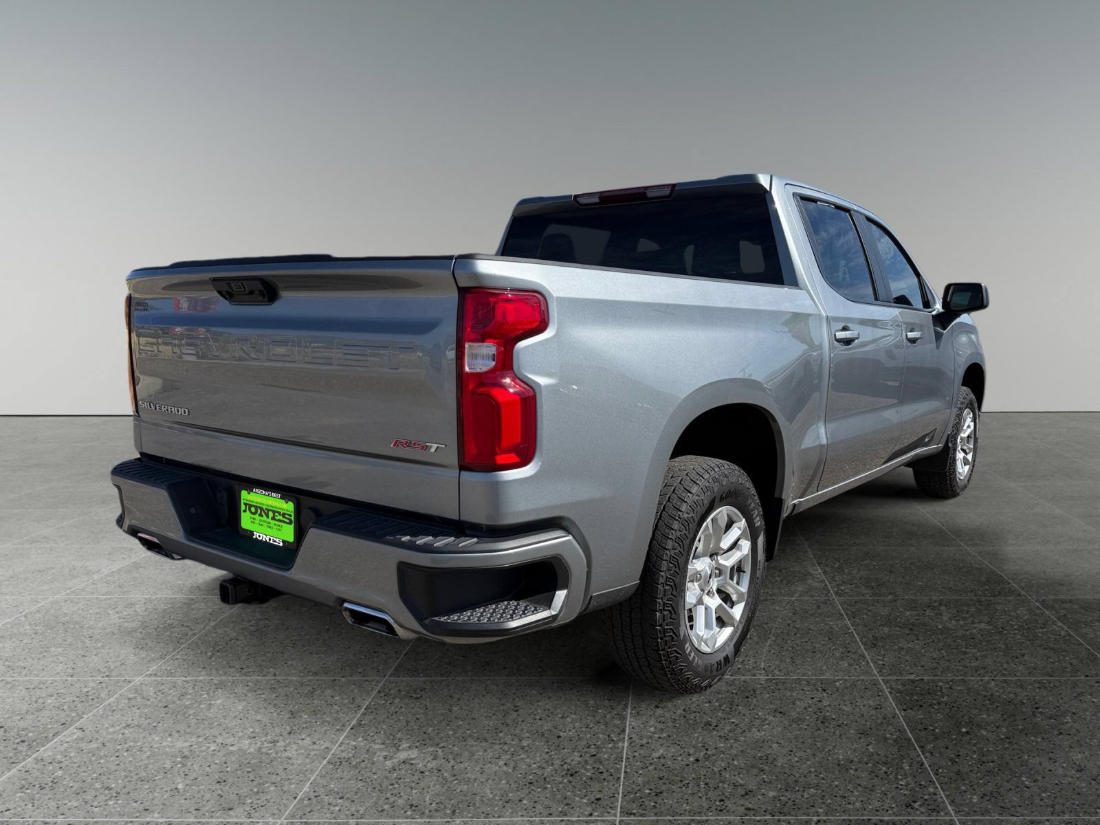 Used 2024 Chevrolet Silverado 1500 RST AWD/4WD image 7