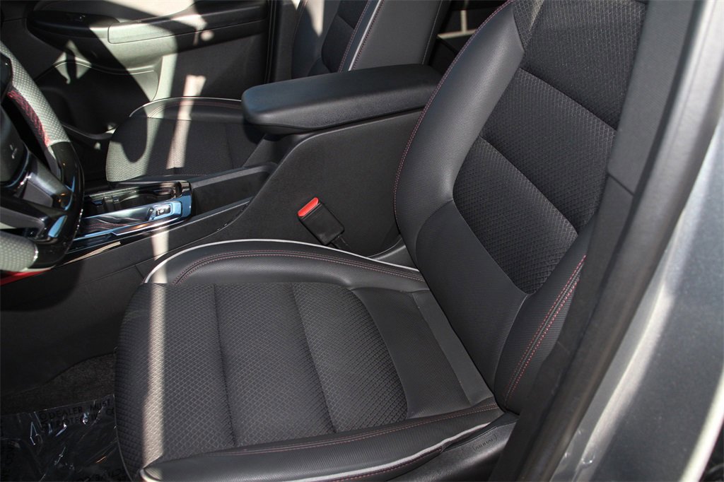 Used 2023 Chevrolet TrailBlazer RS w/ Convenience Package image 24