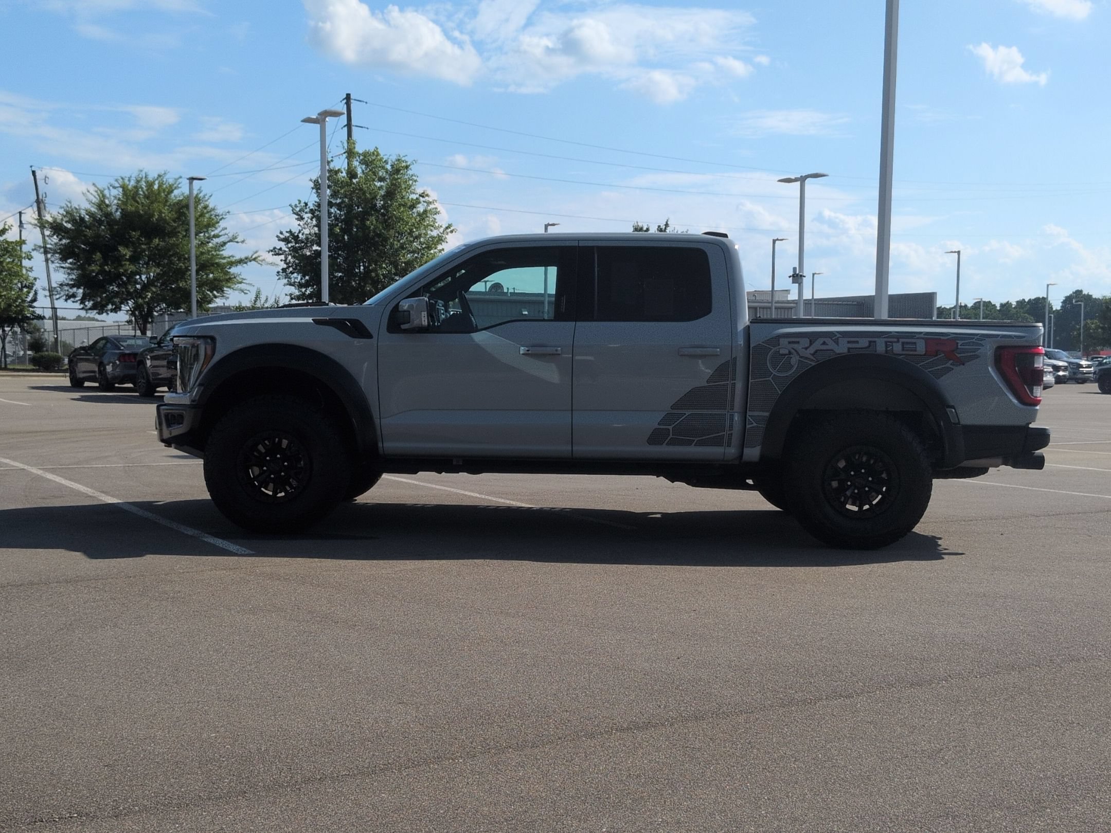 Certified 2023 Ford F150 Raptor w/ Equipment Group 802A Raptor R AWD/4WD image 7