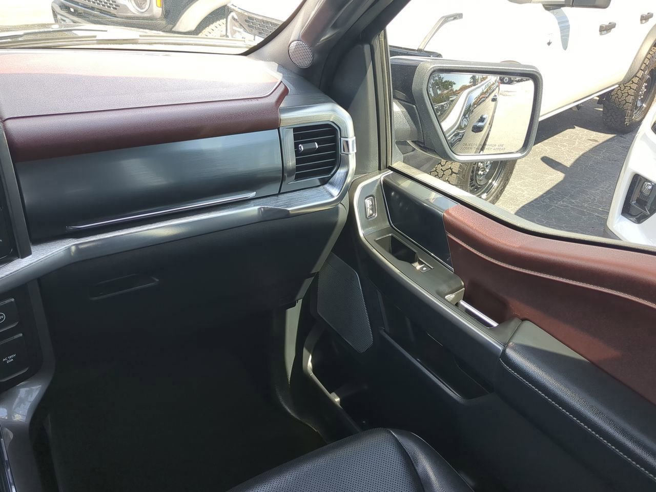 Certified 2023 Ford F150 Lariat image 17