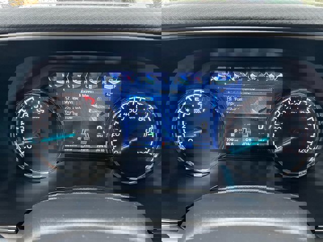 Certified 2022 Ford F150 XLT w/ Equipment Group 301A Mid image 18