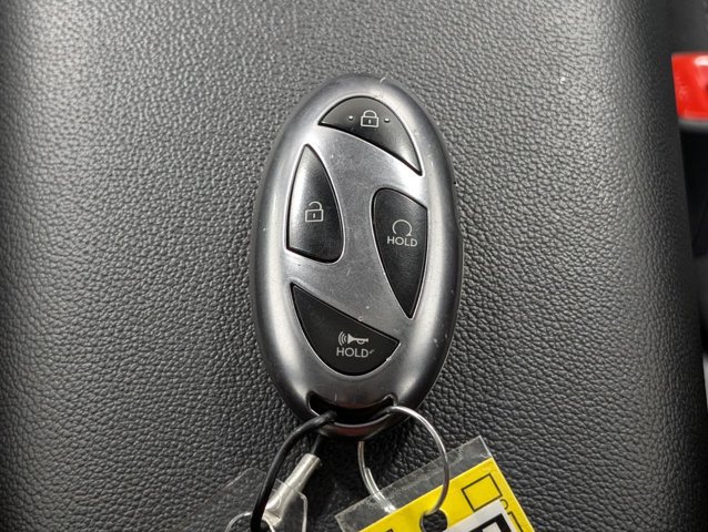 Used 2025 Hyundai Elantra SEL FWD image 22
