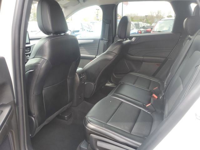 Certified 2024 Ford Escape Platinum AWD/4WD image 22