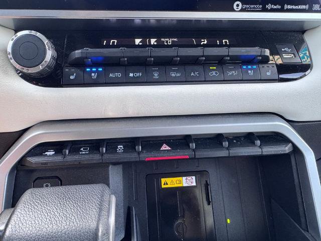 Used 2024 Toyota Sequoia Capstone AWD/4WD image 25