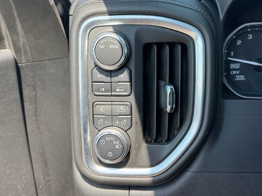 Used 2020 GMC Sierra 1500 Elevation w/ Elevation Value Package AWD/4WD image 18