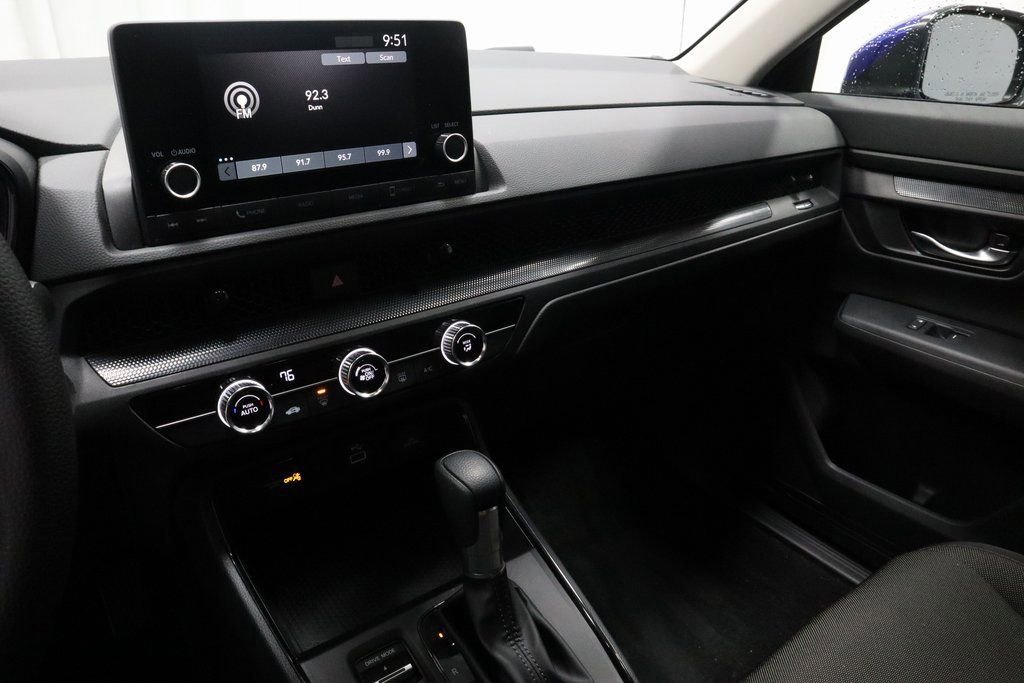 Used 2025 Honda CR-V LX image 29
