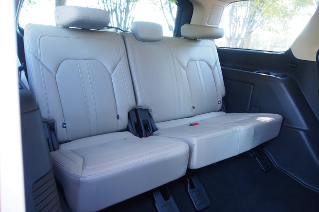 Certified 2024 Ford Expedition Limited AWD/4WD image 16
