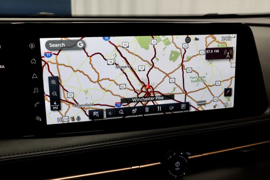 Used 2024 Nissan Ariya ENGAGE image 3