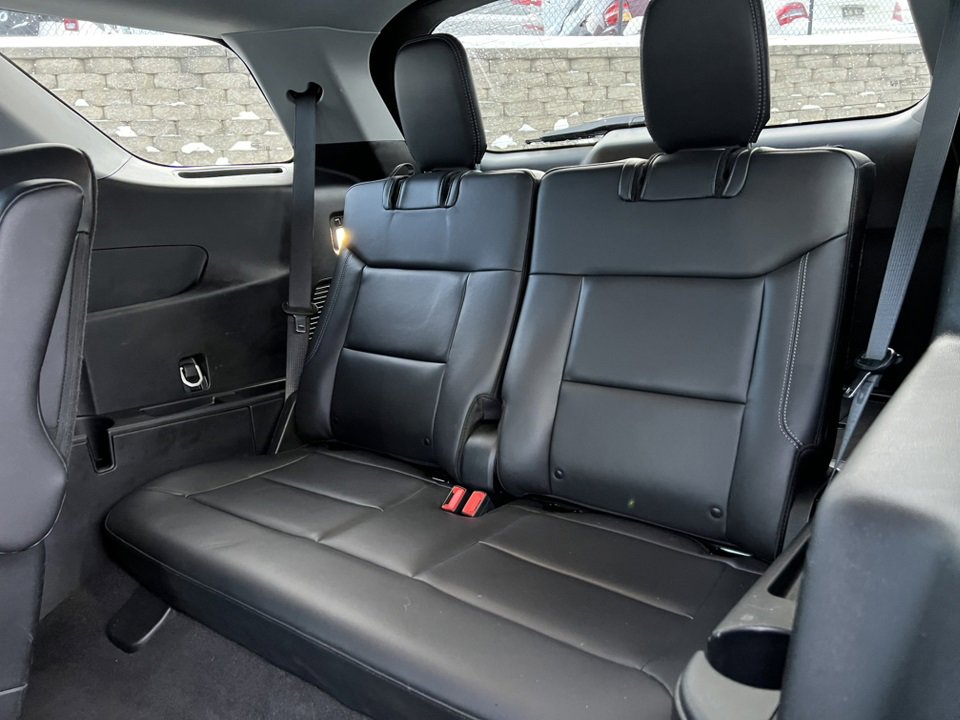 Certified 2023 Ford Explorer XLT w/ Equipment Group 202A image 7