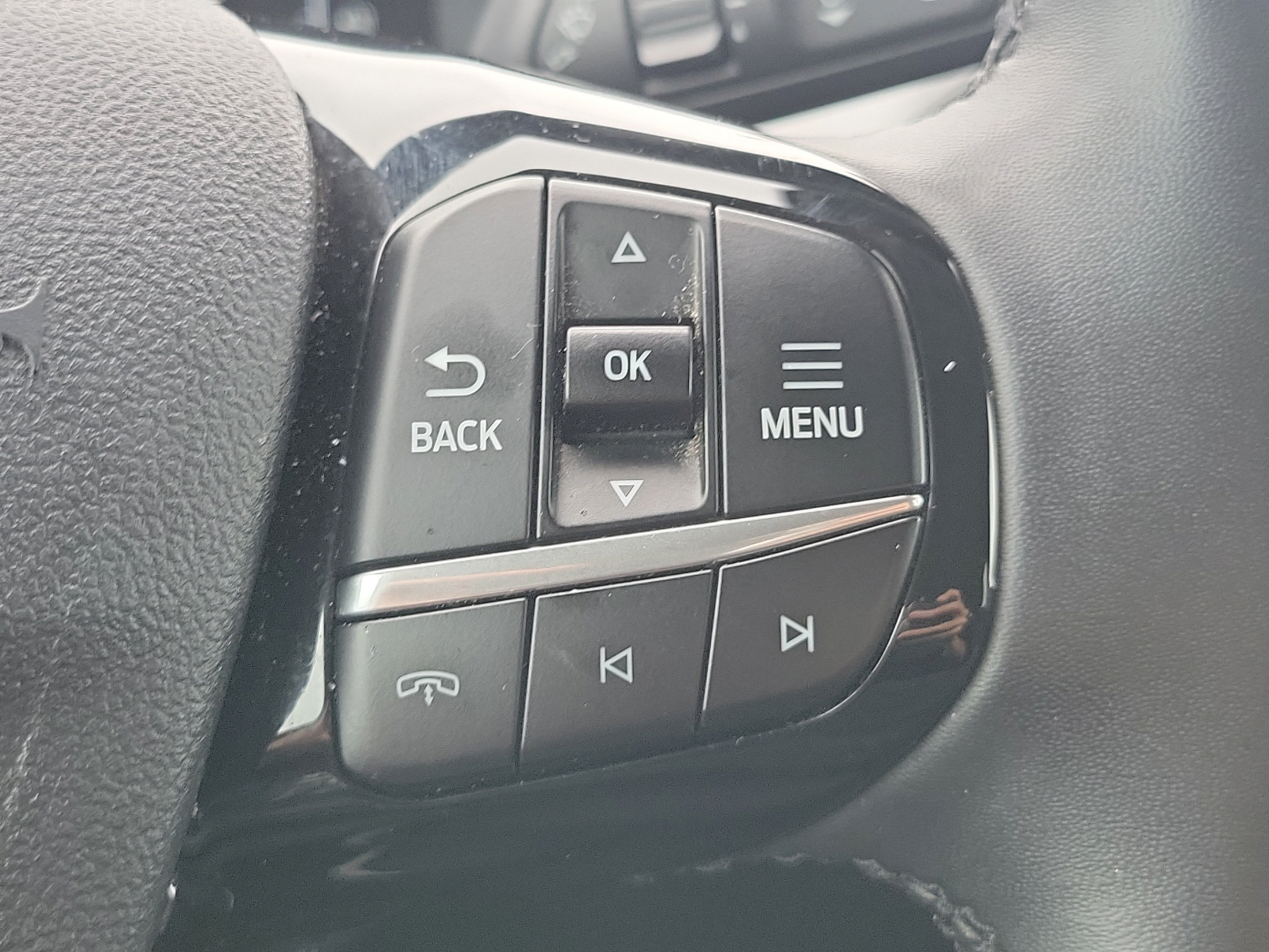 Certified 2024 Ford Escape Active AWD/4WD image 22